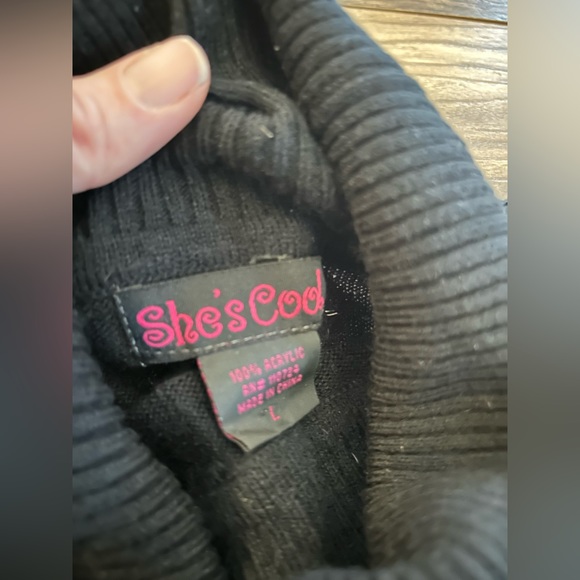 Women’s black sweater dress Loops for a belt no belt included Size large - Picture 3 of 3